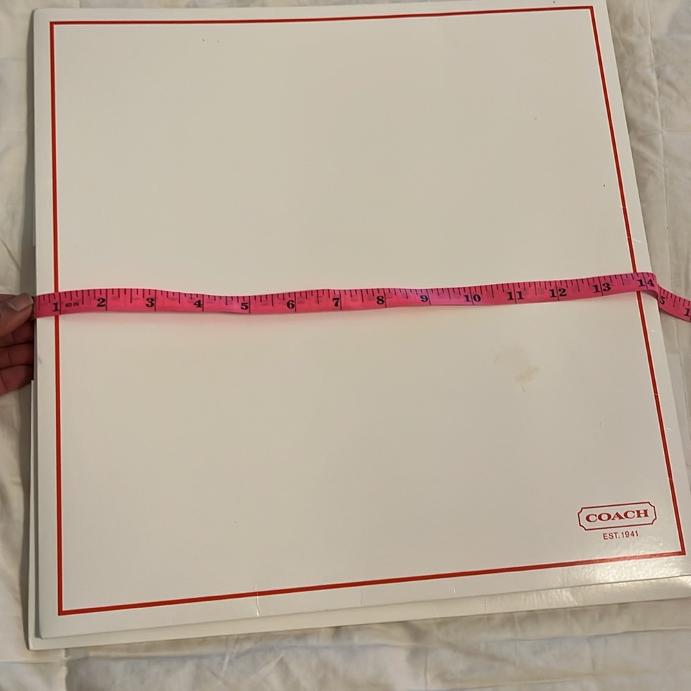 Coach NEW Gift Box, - Picture 3 of 6